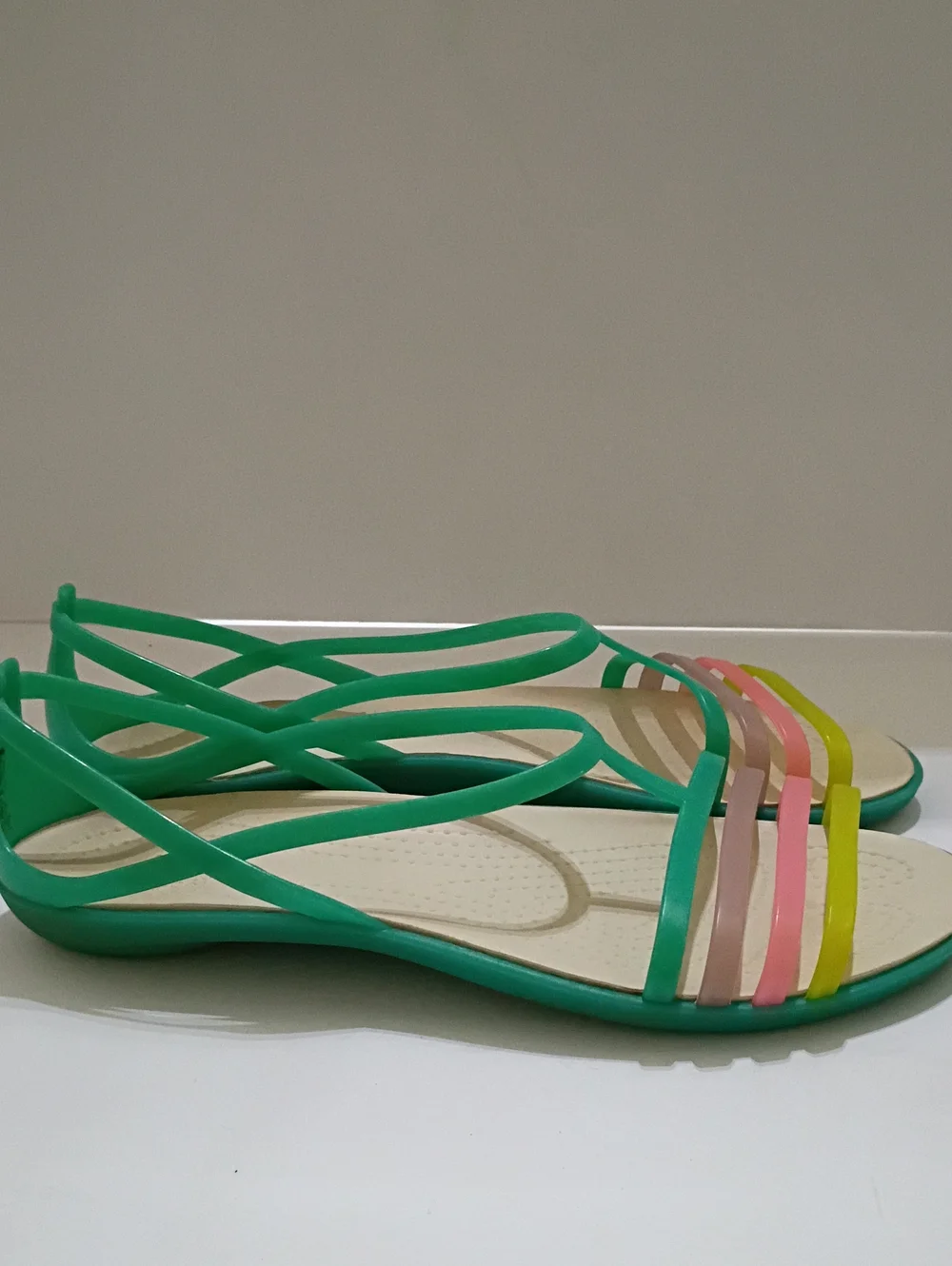 Crocs Isabella Island Green Relaxed Fit Sandals Size 10